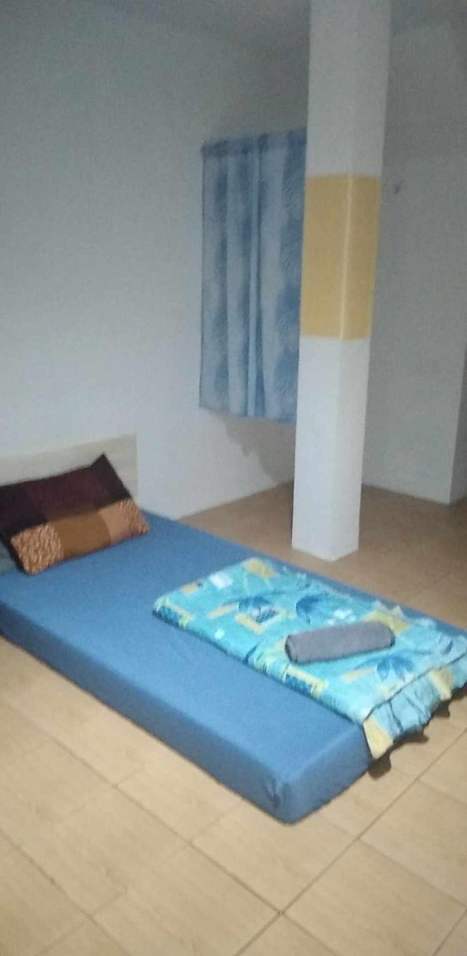 J&E Hotel Nong Prue Buitenkant foto